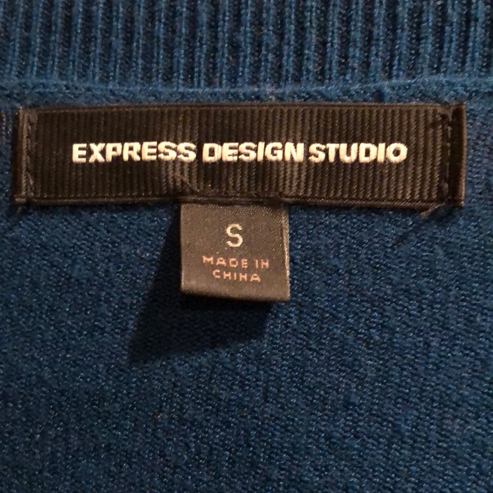 Express Design Studio Cardigan - Picture 2 of 2